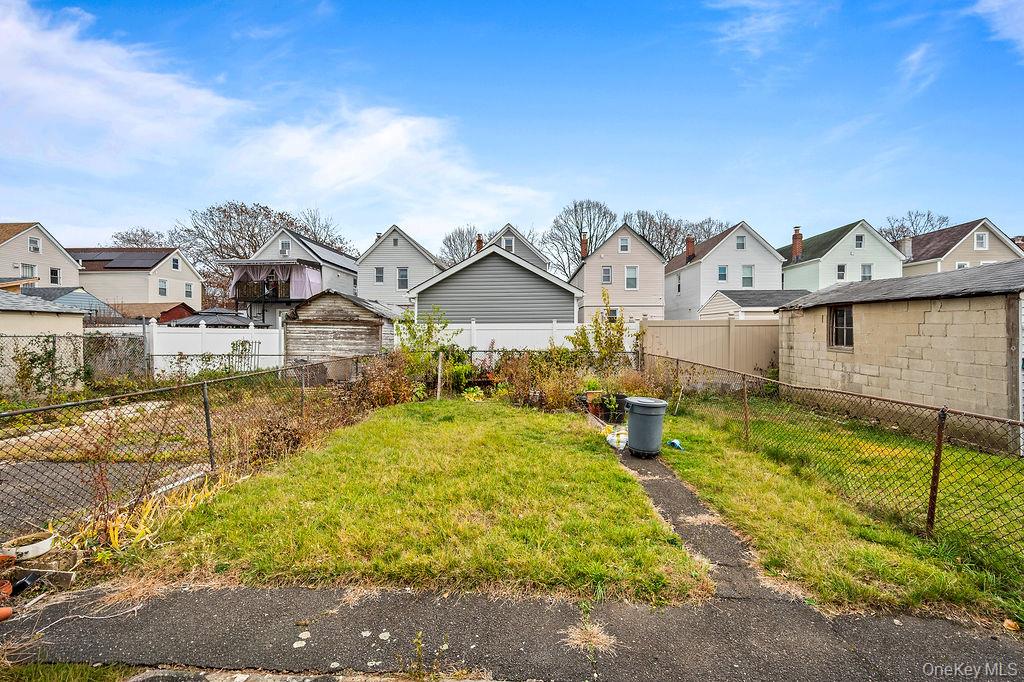 #19 photo, 111-15 Inwood Street, Jamaica , NY 11435