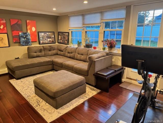 #6 photo, 58 Pickwick Drive, Syosset , NY 11791