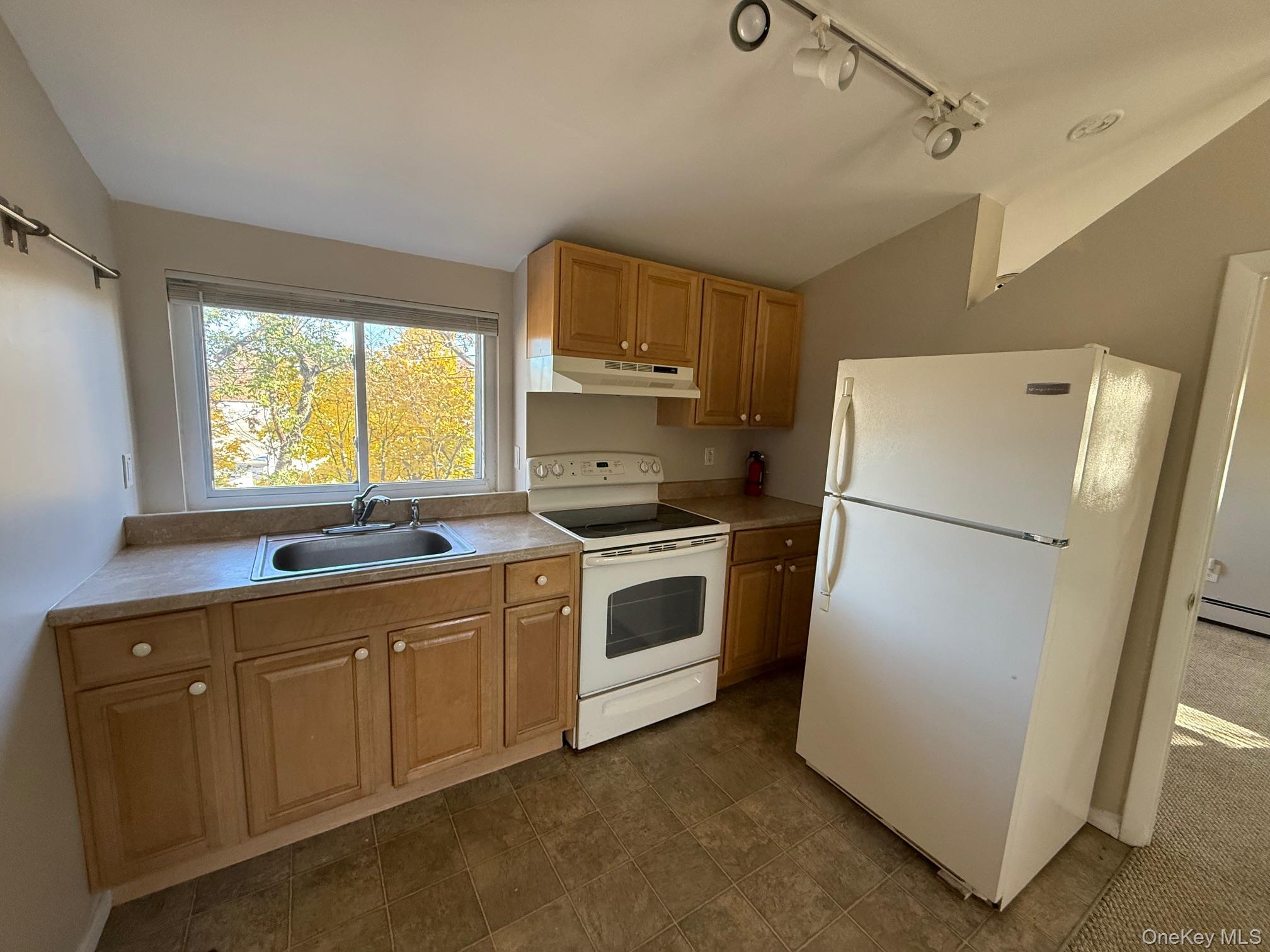 #5 photo, 160 Laurel Avenue, Northport , NY 11768