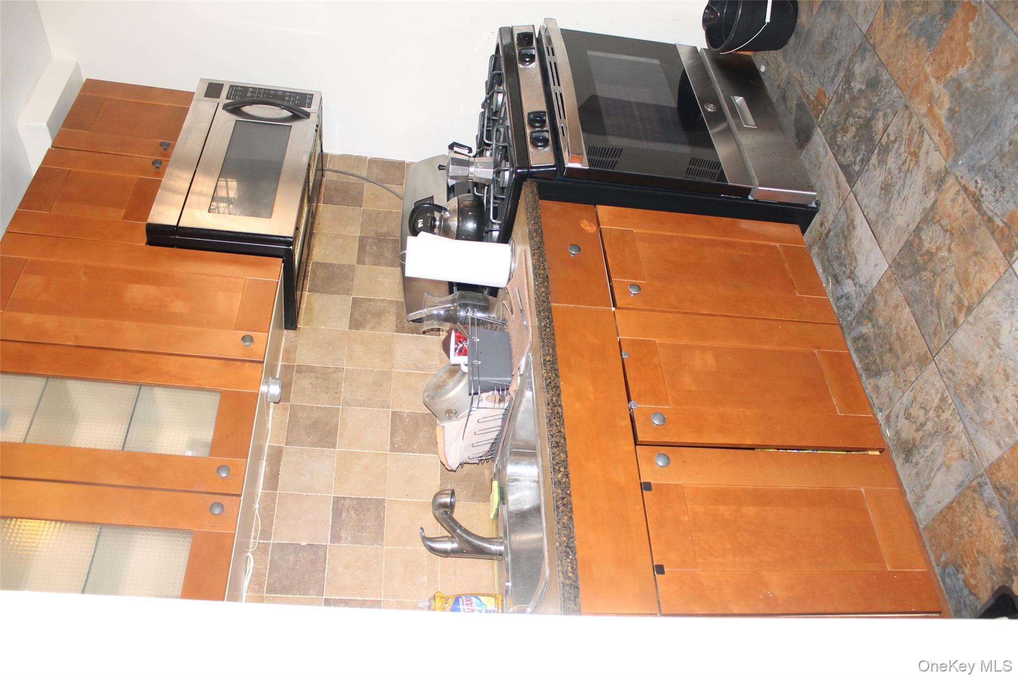 #11 photo, 87-30 204 Street, 皇后區 Hollis , NY 11423