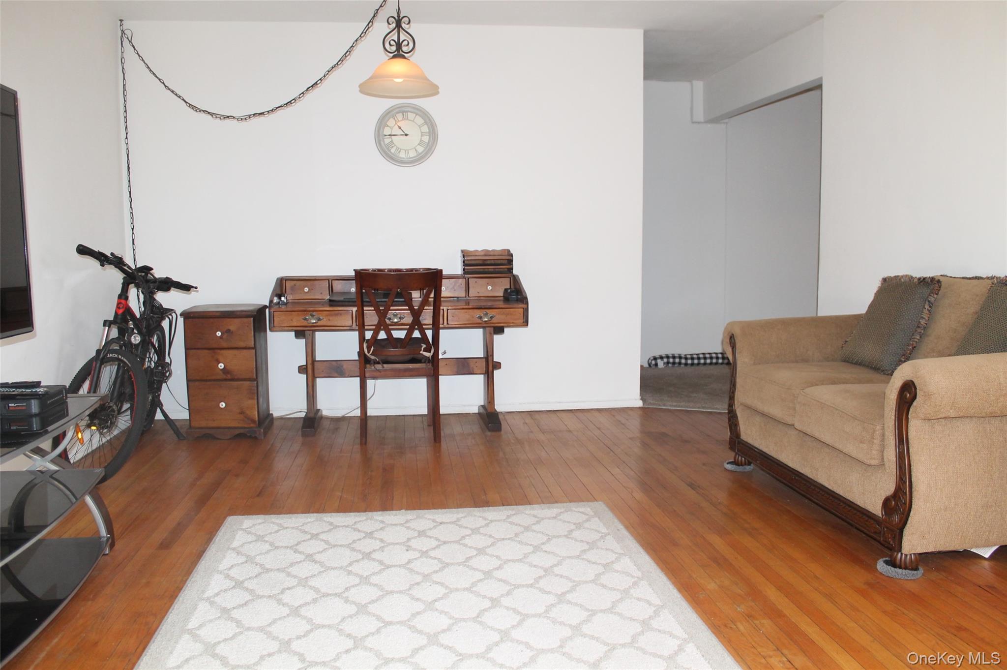 #7 photo, 87-30 204 Street, 皇后區 Hollis , NY 11423