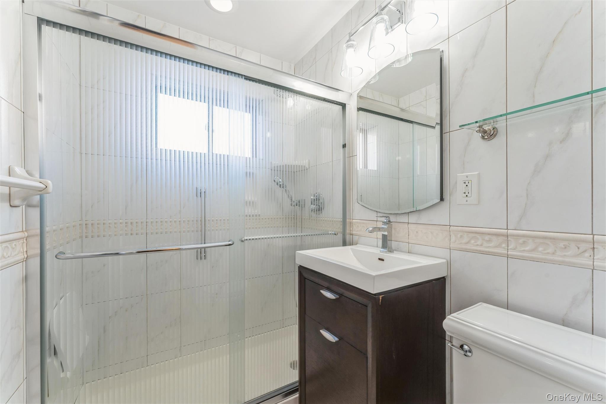 #15 photo, 123 15th Street, Garden City , NY 11530