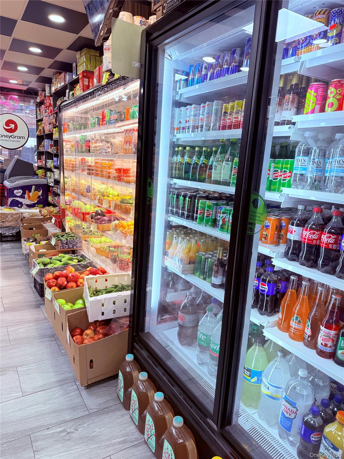 #9 photo, 124-12 Jamaica Avenue, Jamaica , NY 11418