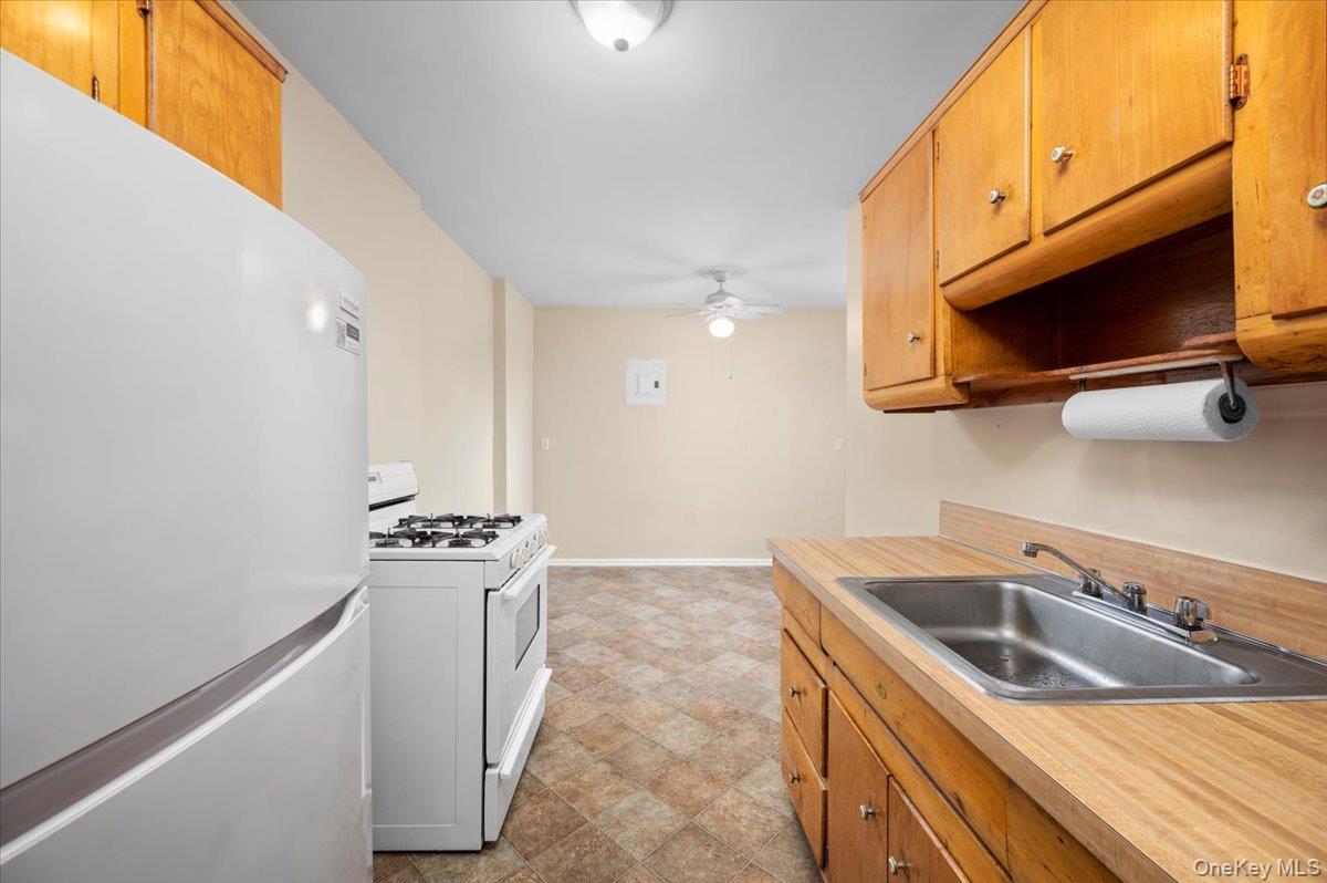 #8 photo, 126 Church Street, New Rochelle , NY 10805