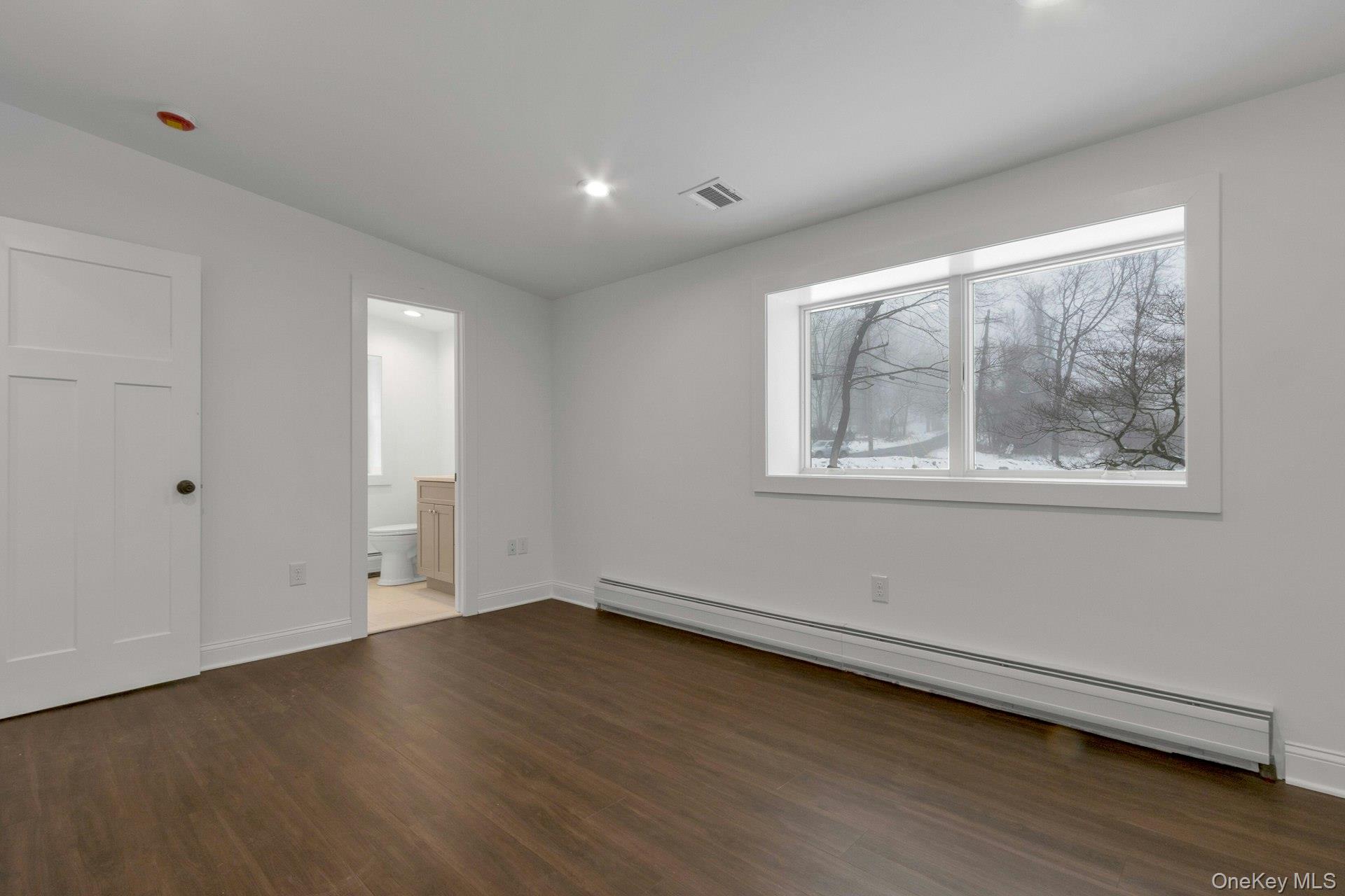 #15 photo, 570 Kings Highway, Valley Cottage , NY 10989