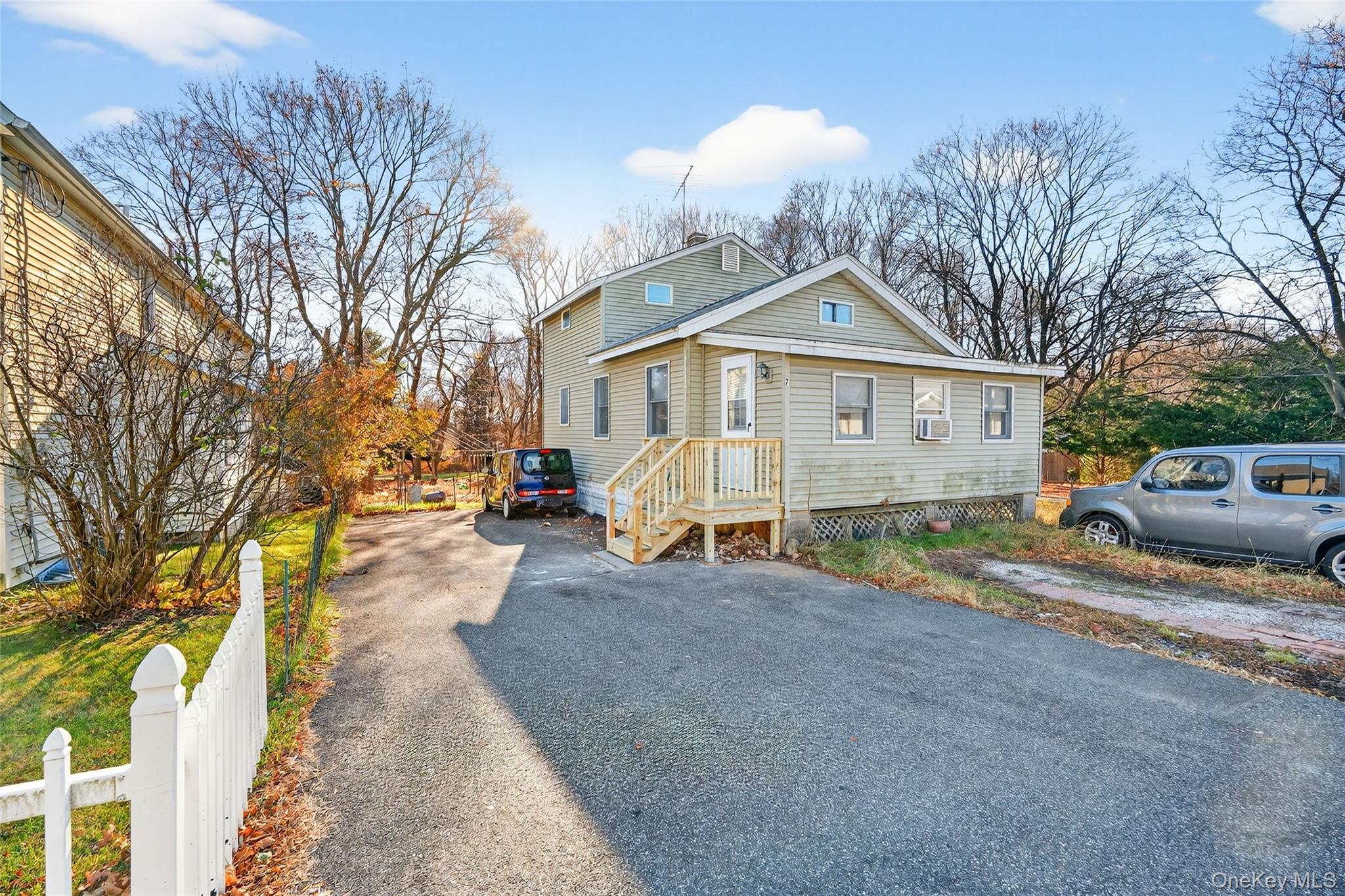 #1 photo, 7 Pioneer Avenue, Suffern , NY 10901