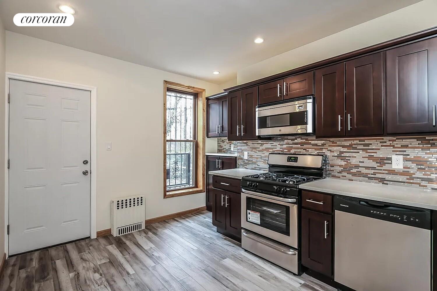 #3 photo, Brooklyn, Ocean Hill , NY 11233