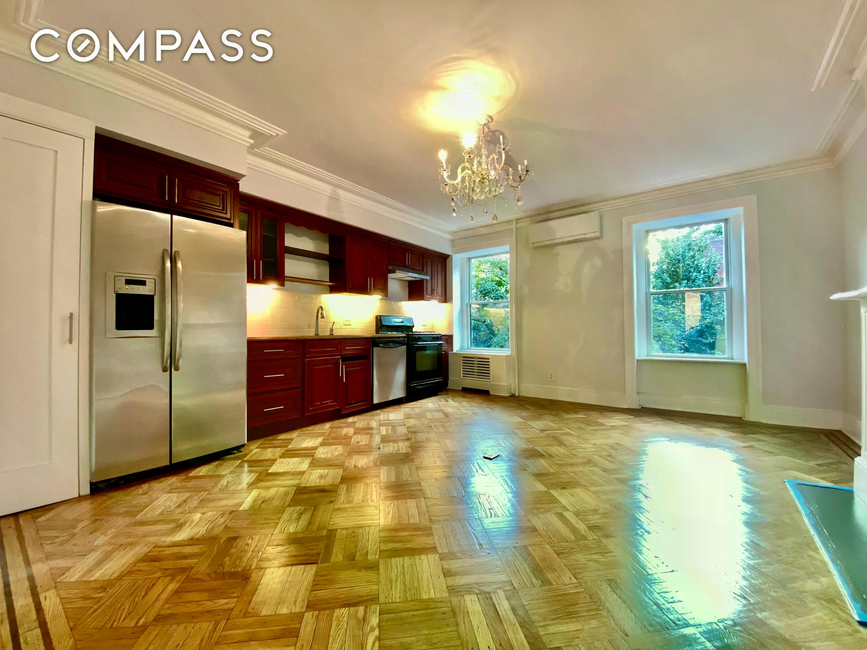 #1 photo, Brooklyn, Fort Greene , NY 11205