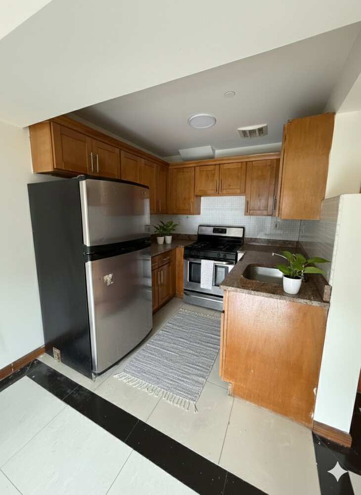 #20 photo, Jamaica, Jamaica , NY 11432