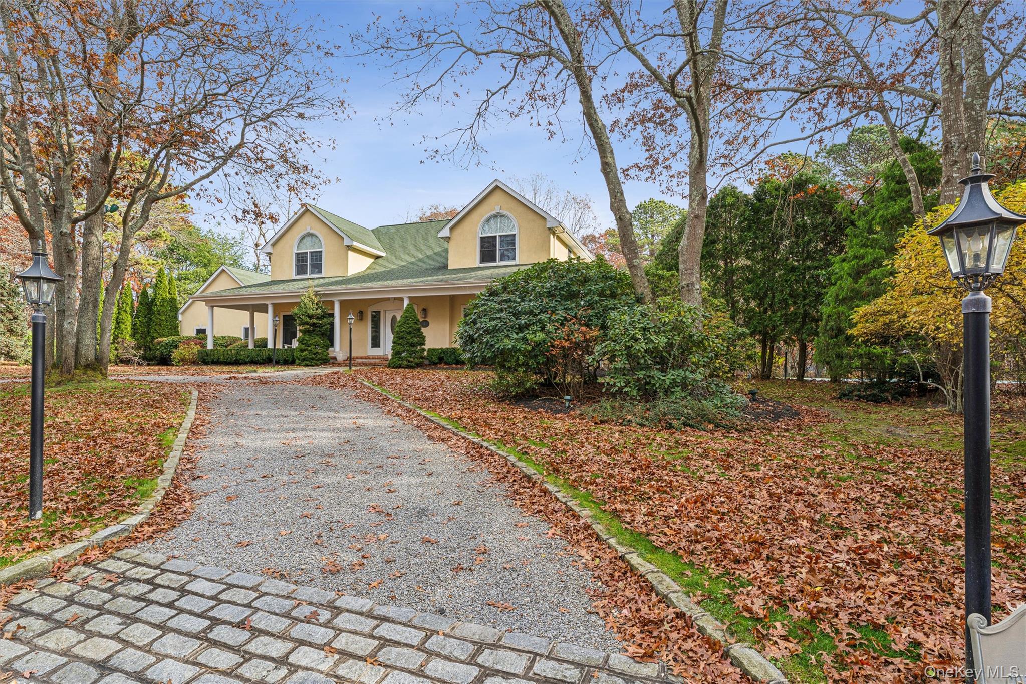 #1 photo, 3 Cherry Blossom Lane, East Quogue , NY 11942