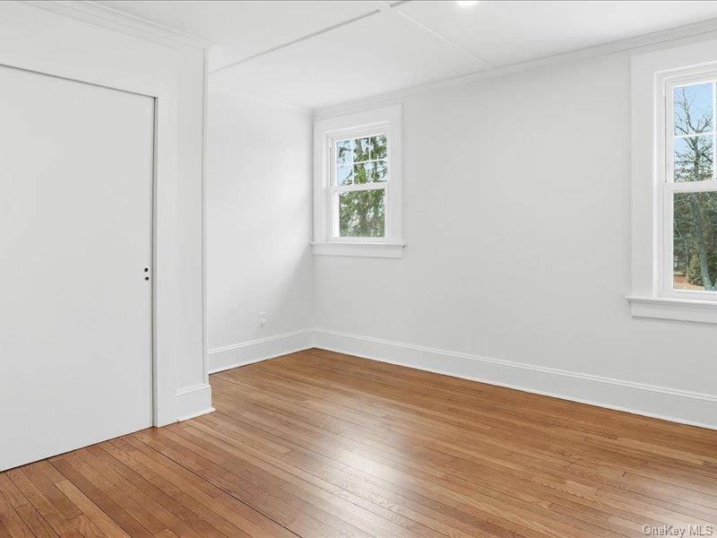 #11 photo, 12 Summit Boulevard, Westhampton , NY 11977