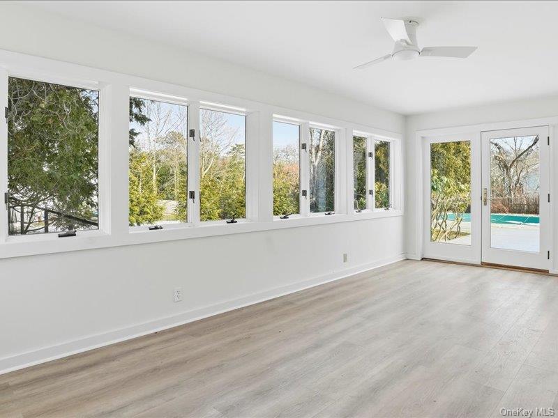 #8 photo, 12 Summit Boulevard, Westhampton , NY 11977