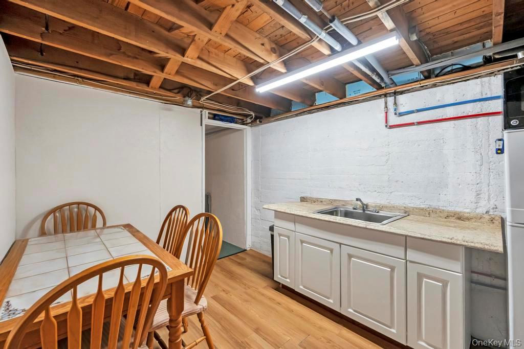 #17 photo, 24 W Oak Street, 長島 Farmingdale , NY 11735