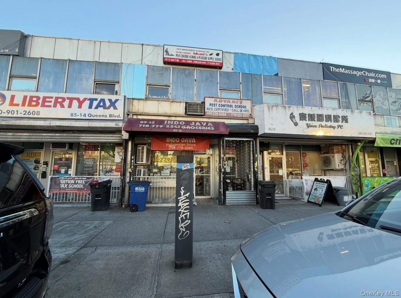 #1 photo, 85-12 Queens Boulevard, Elmhurst , NY 11373