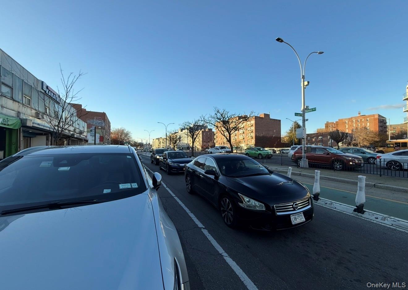 #2 photo, 85-12 Queens Boulevard, Elmhurst , NY 11373