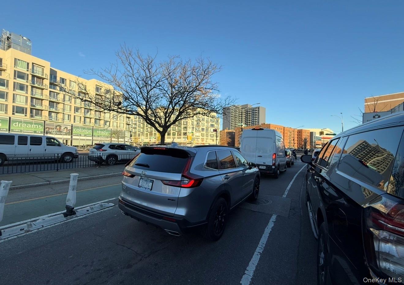 #3 photo, 85-12 Queens Boulevard, Elmhurst , NY 11373