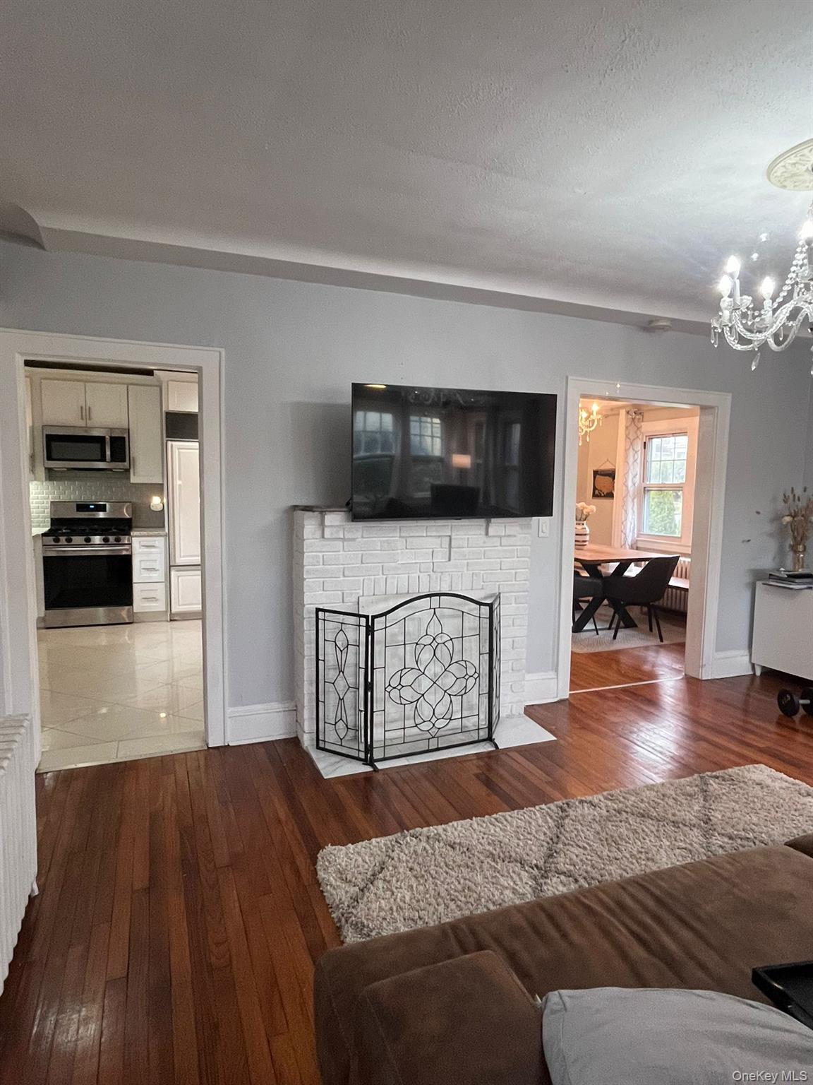 #3 photo, 14 Redbrook Road, Great Neck , NY 11024