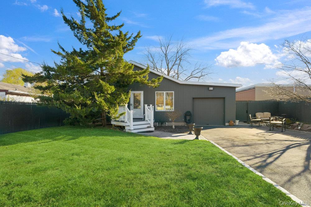 #2 photo, 9 Lynch Street, Huntington Station , NY 11746