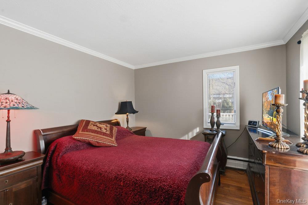 #20 photo, 9 Lynch Street, Huntington Station , NY 11746