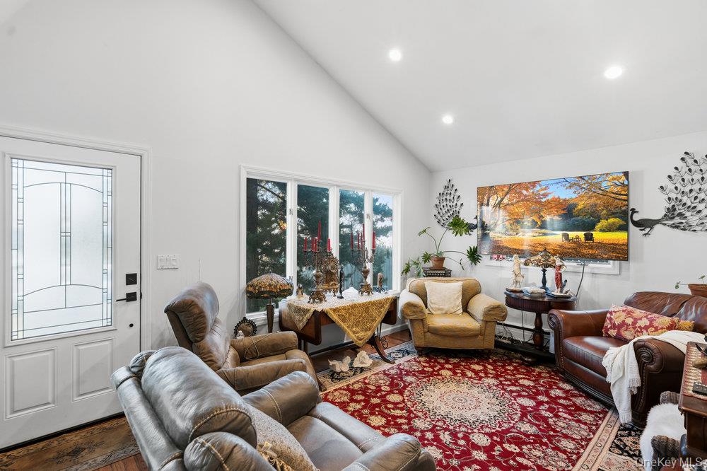 #7 photo, 9 Lynch Street, Huntington Station , NY 11746