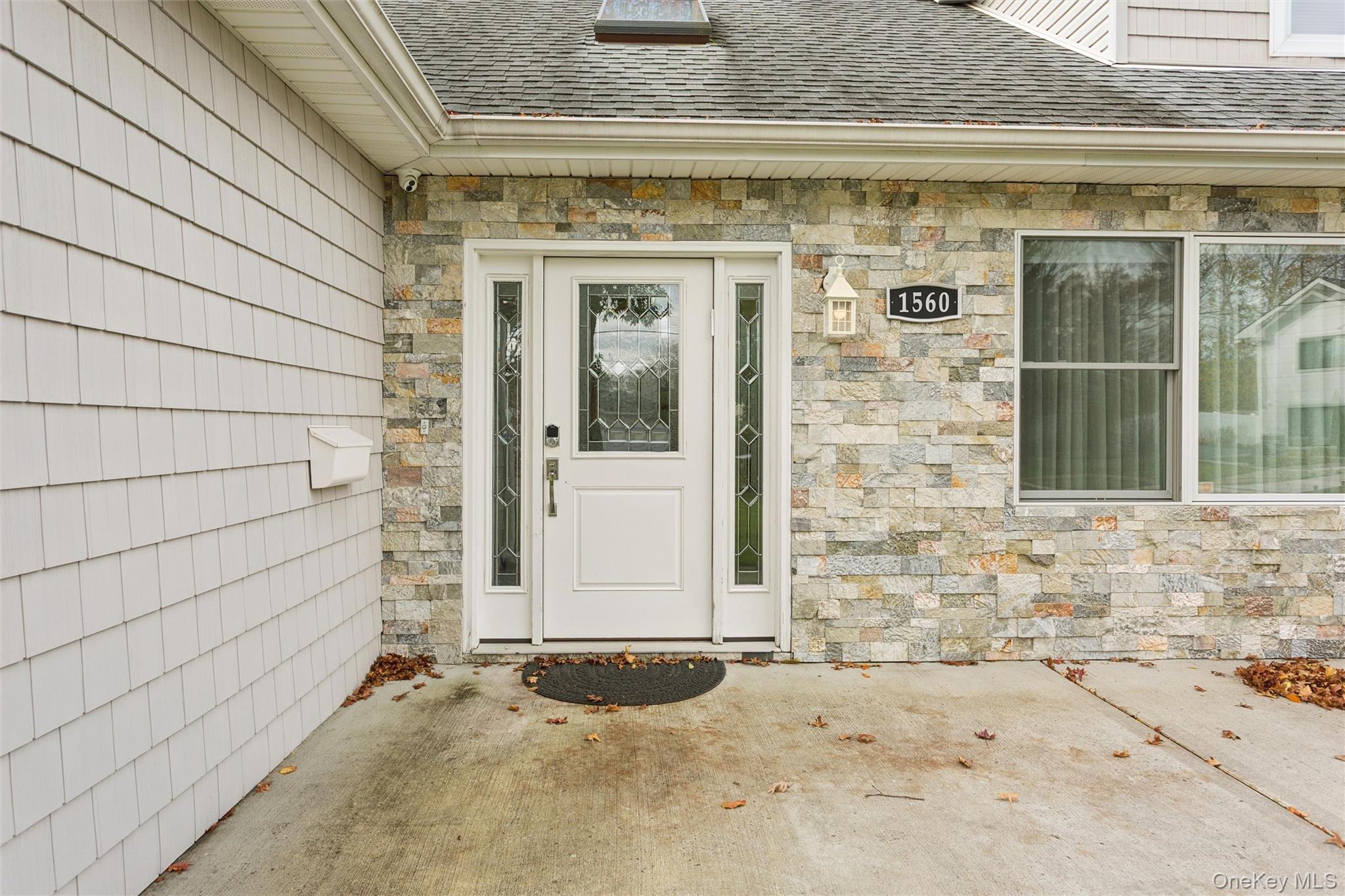 #6 photo, 1560 Pebble Lane, Hewlett , NY 11557