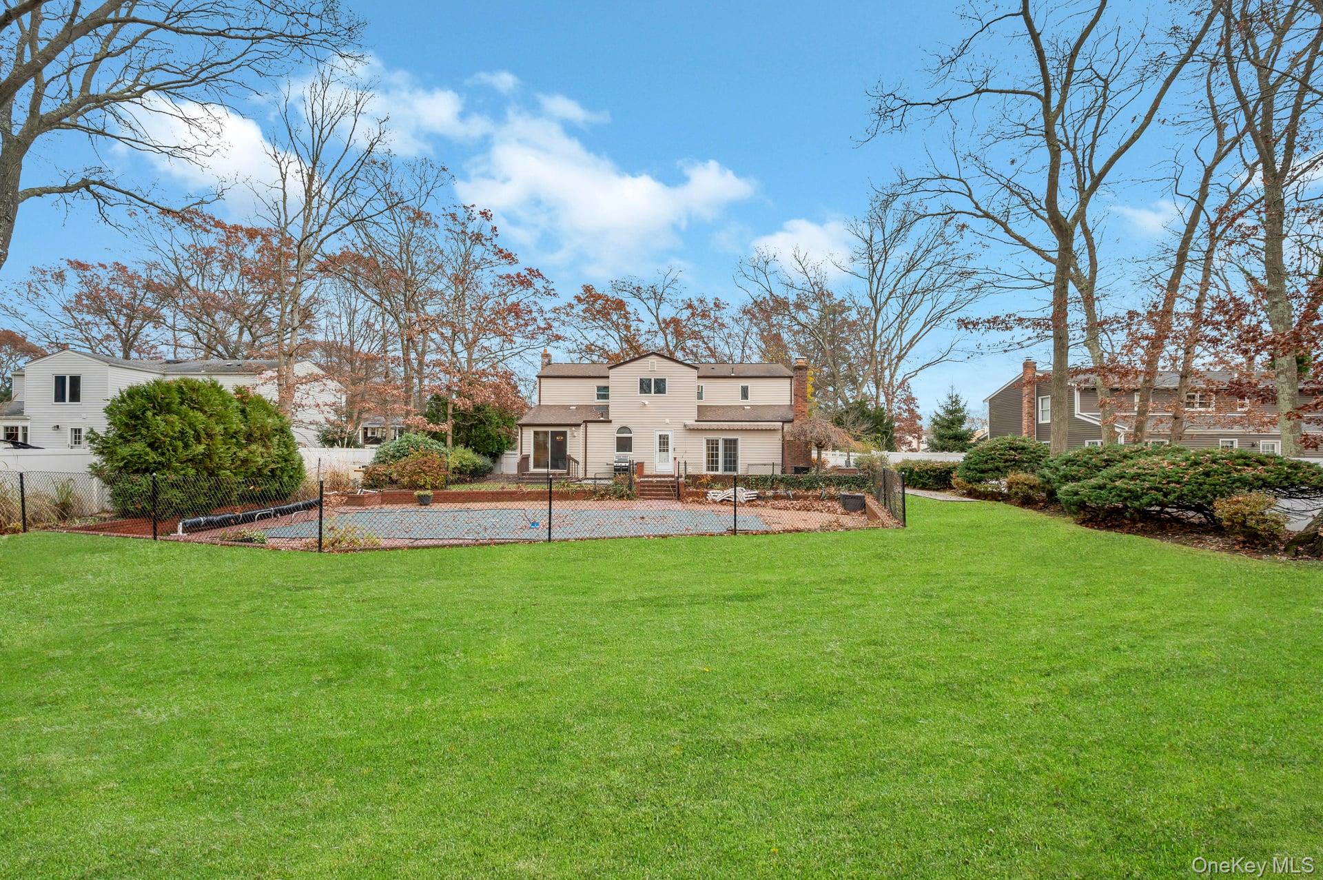 #12 photo, 18 Leary Lane, Nesconset , NY 11767