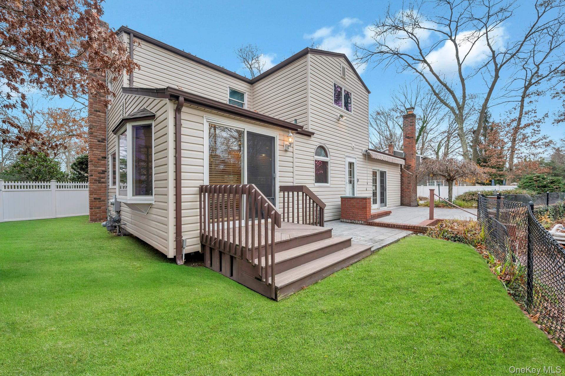 #15 photo, 18 Leary Lane, Nesconset , NY 11767