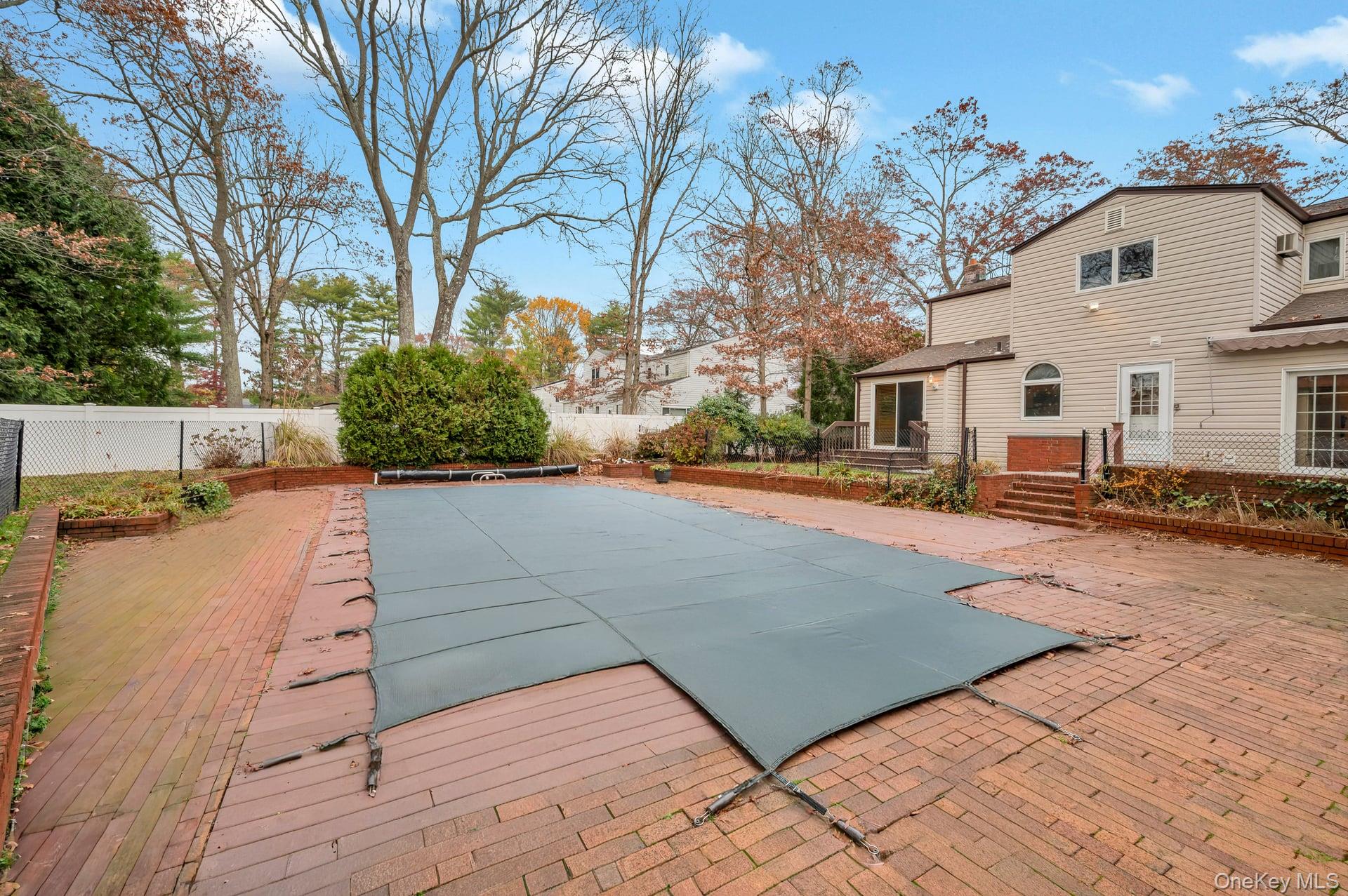 #8 photo, 18 Leary Lane, Nesconset , NY 11767