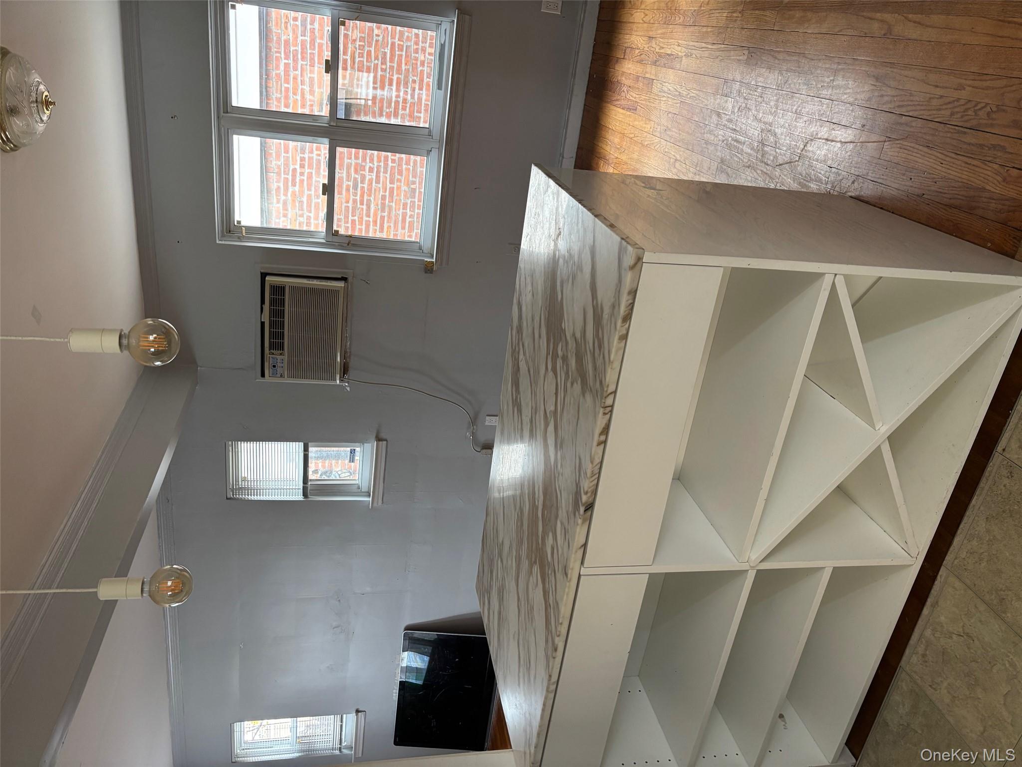 #6 photo, 7584 180th Street, Fresh Meadows , NY 11366