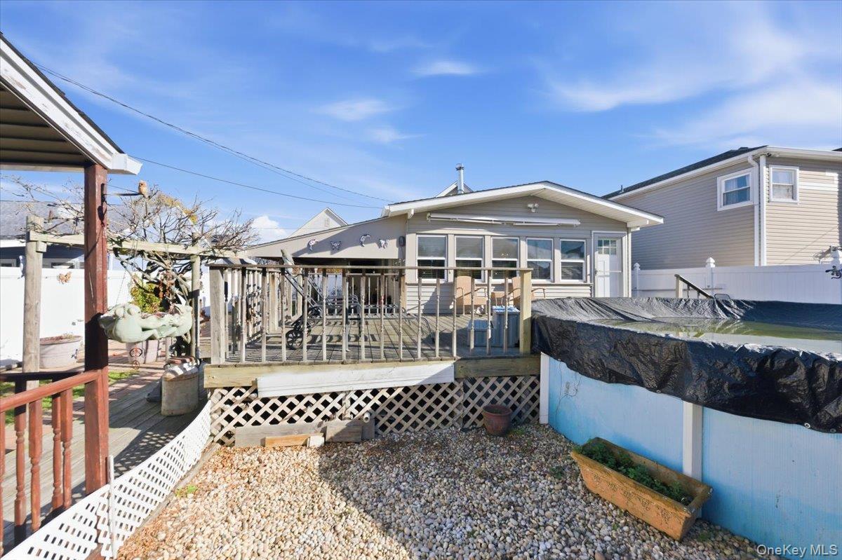 #18 photo, 80 Newport Road, Island Park , NY 11558