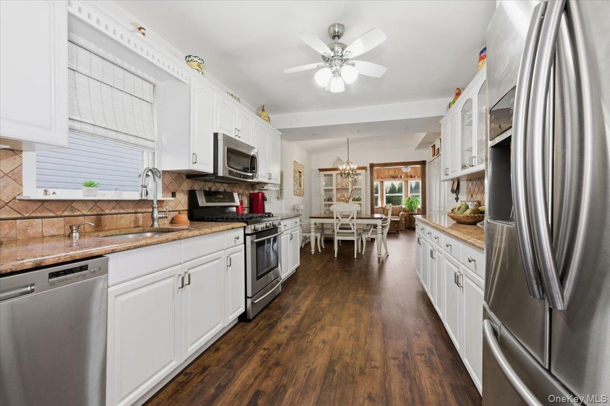 #8 photo, 80 Newport Road, Island Park , NY 11558