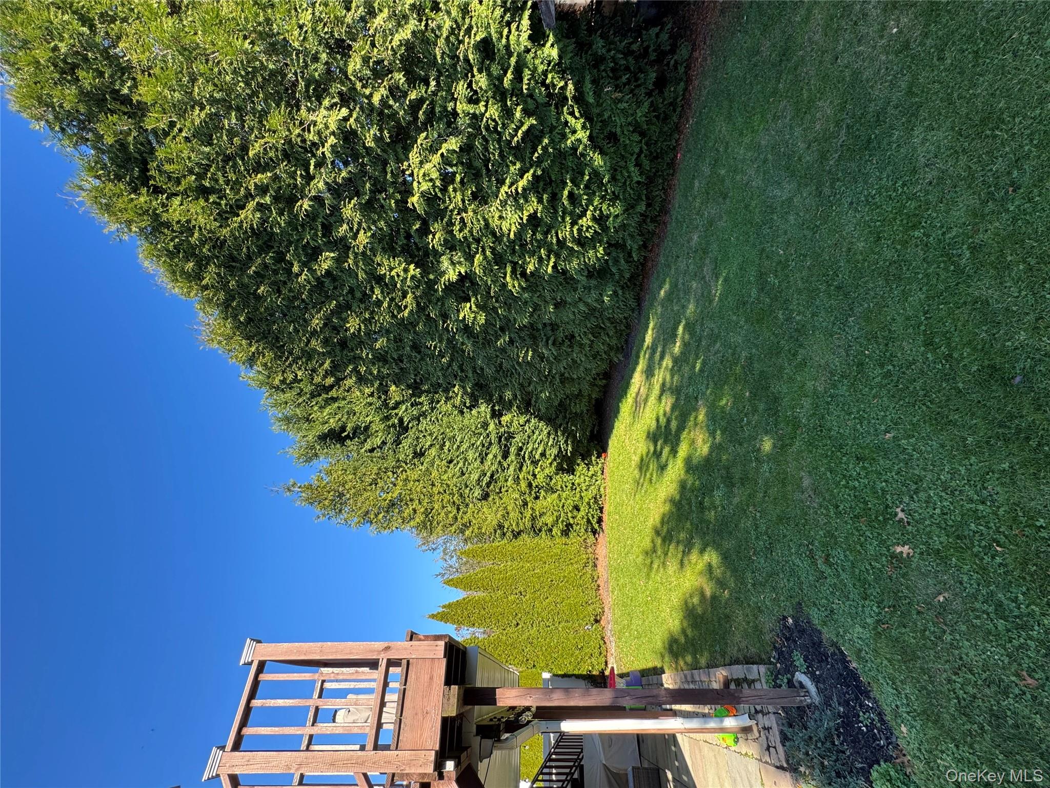 #8 photo, 44 Derby Avenue, Greenlawn , NY 11740