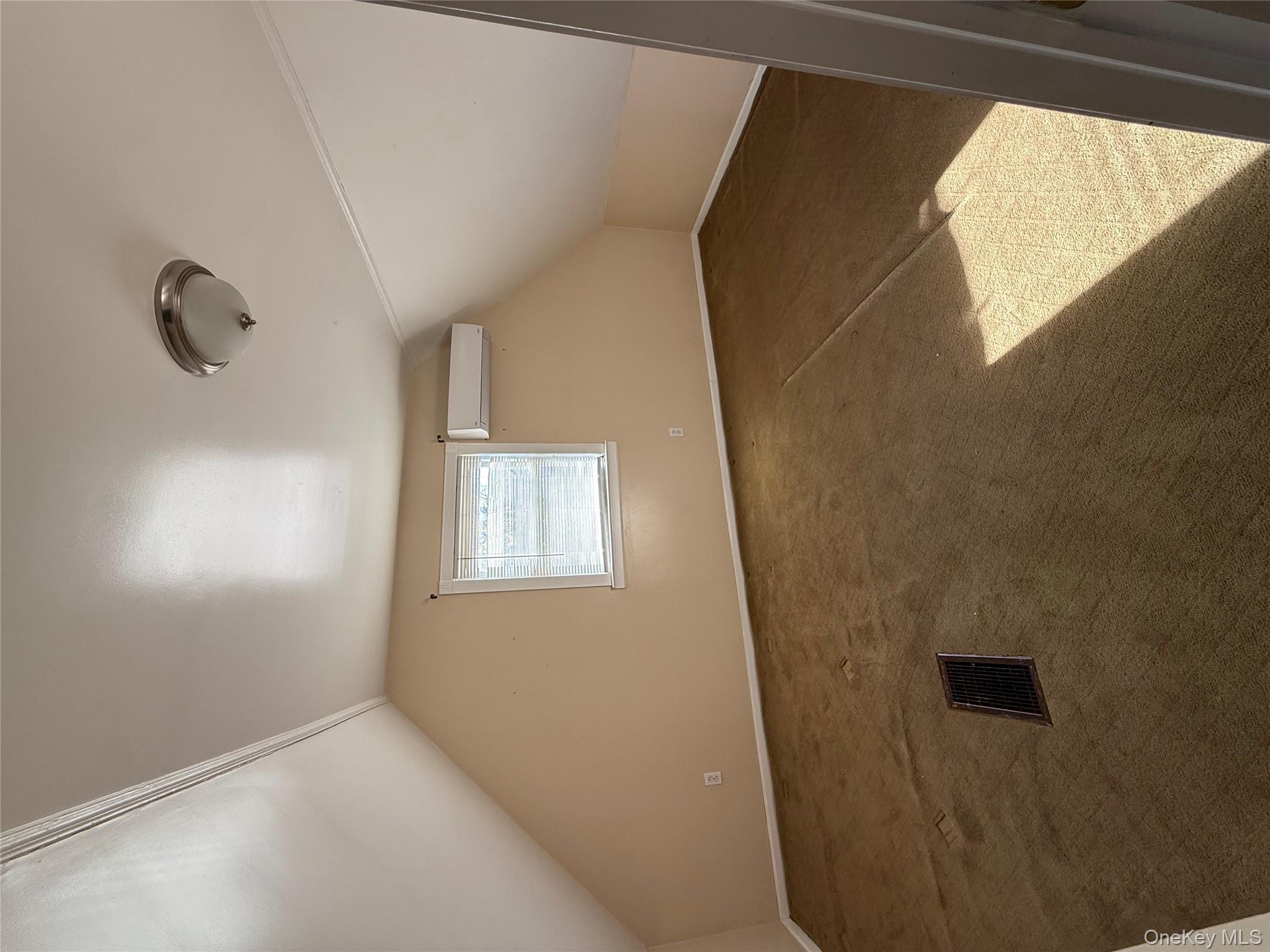 #13 photo, 133 Wellington Street, Hempstead , NY 11550