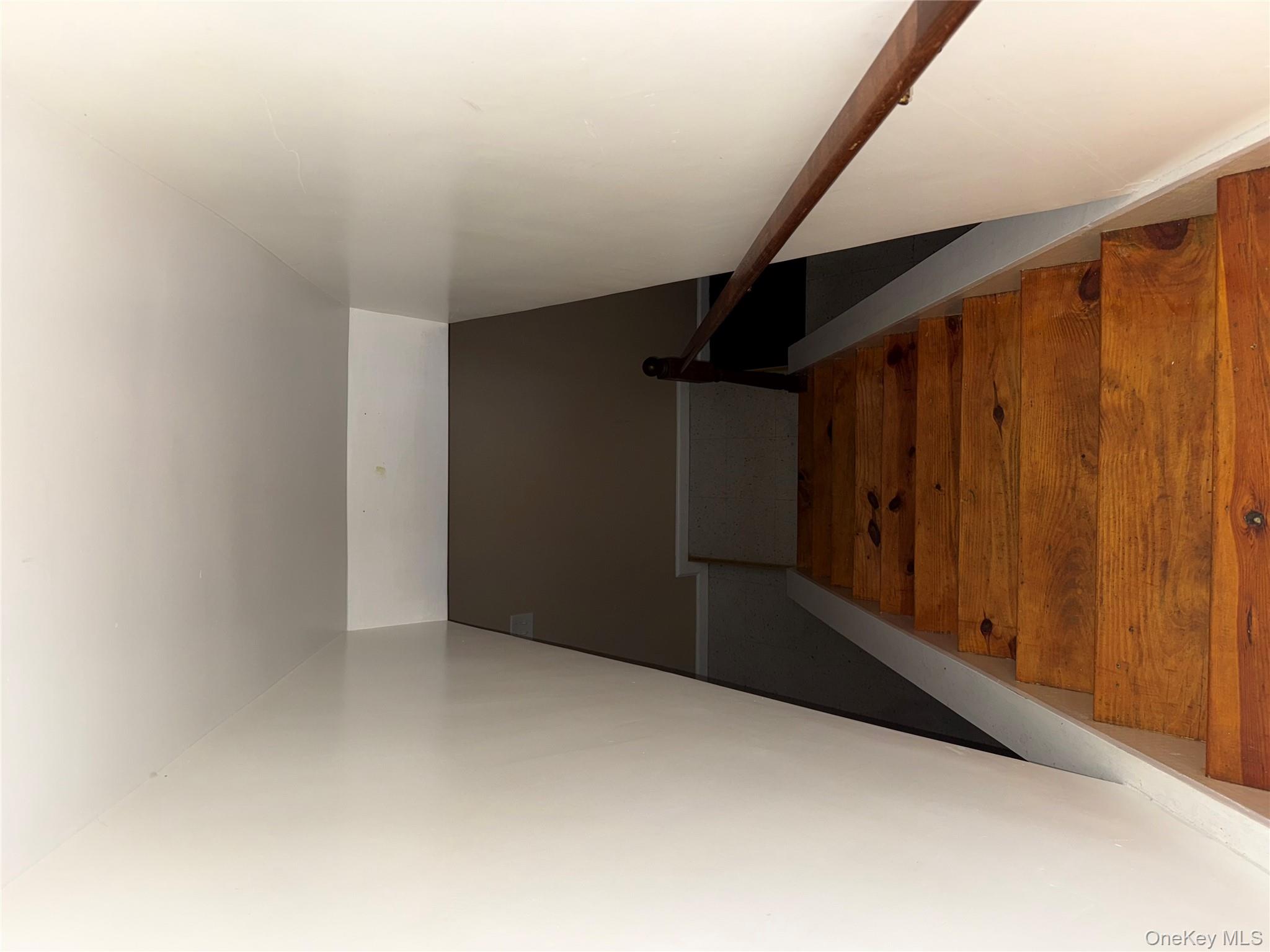 #14 photo, 133 Wellington Street, Hempstead , NY 11550