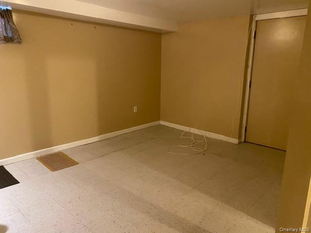 #15 photo, 133 Wellington Street, Hempstead , NY 11550