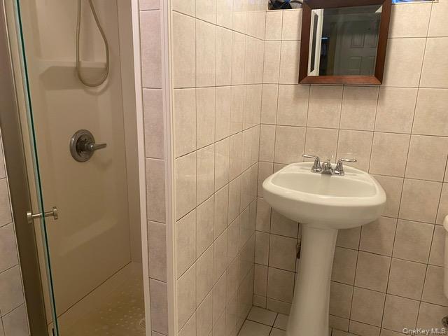 #18 photo, 133 Wellington Street, Hempstead , NY 11550