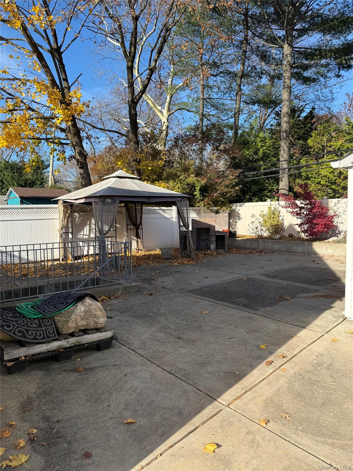 #3 photo, 133 Wellington Street, Hempstead , NY 11550