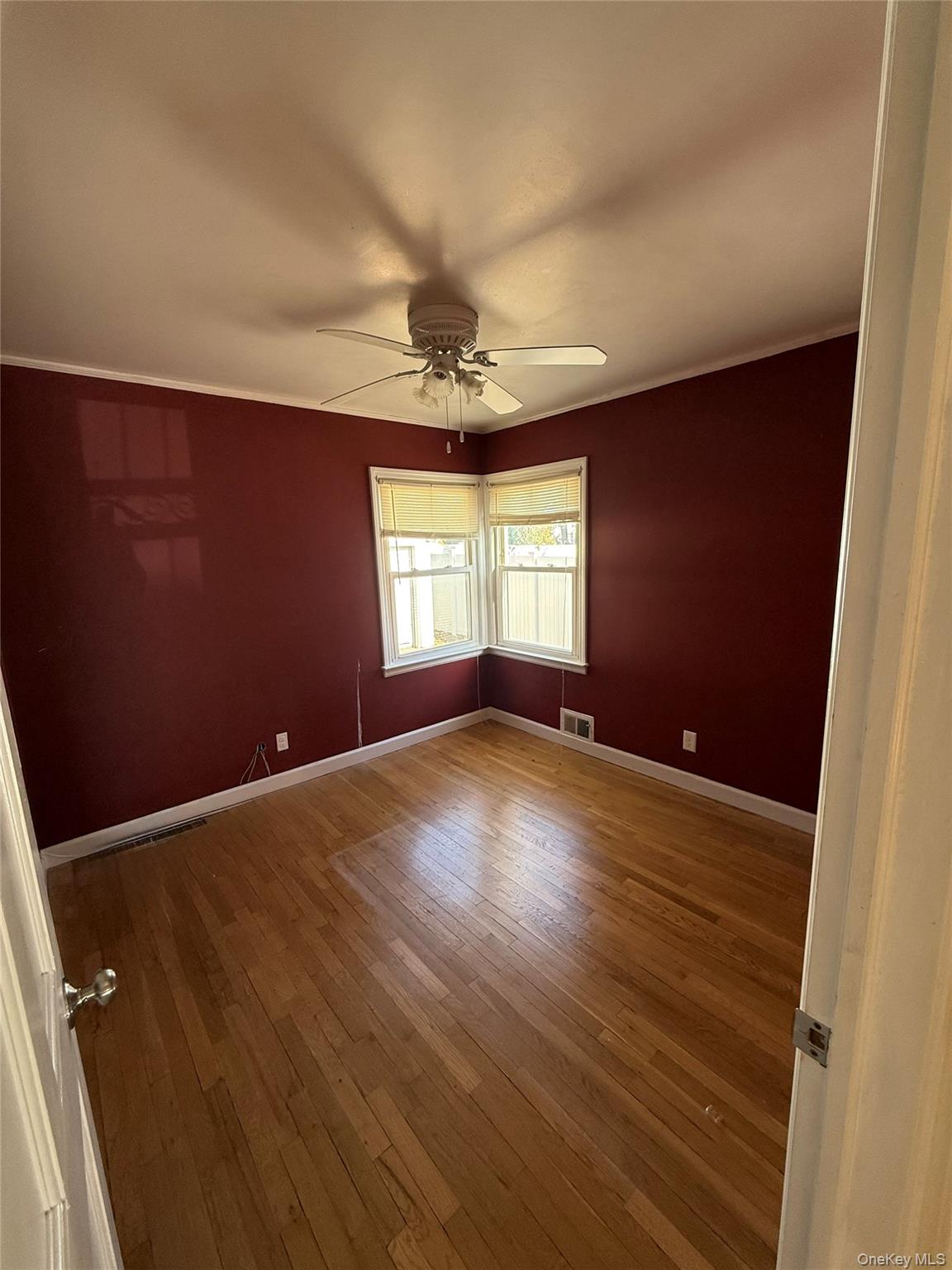 #9 photo, 133 Wellington Street, Hempstead , NY 11550