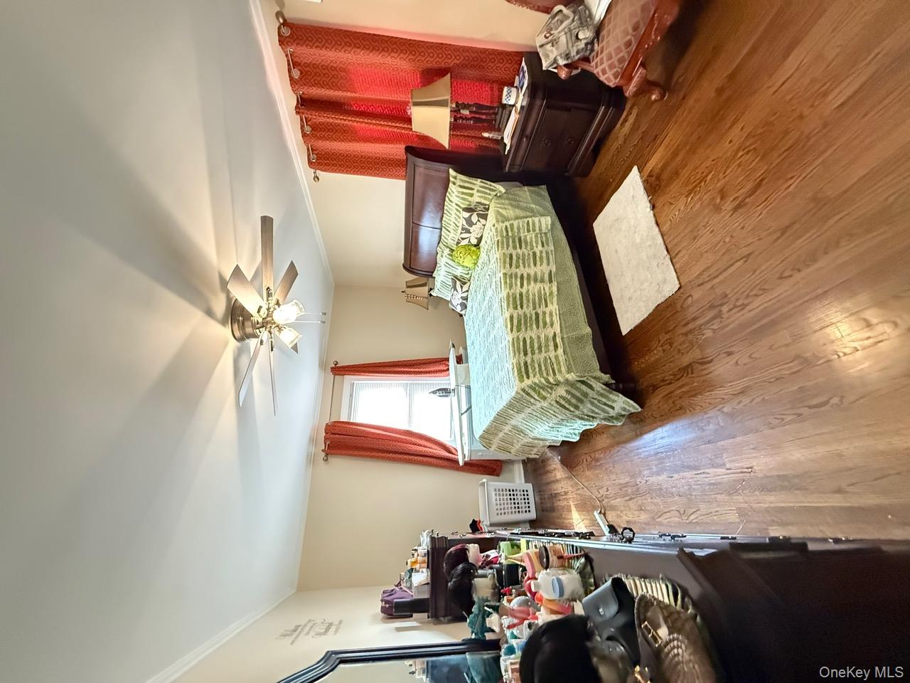 #12 photo, 18906 121st Avenue, Saint Albans , NY 11412