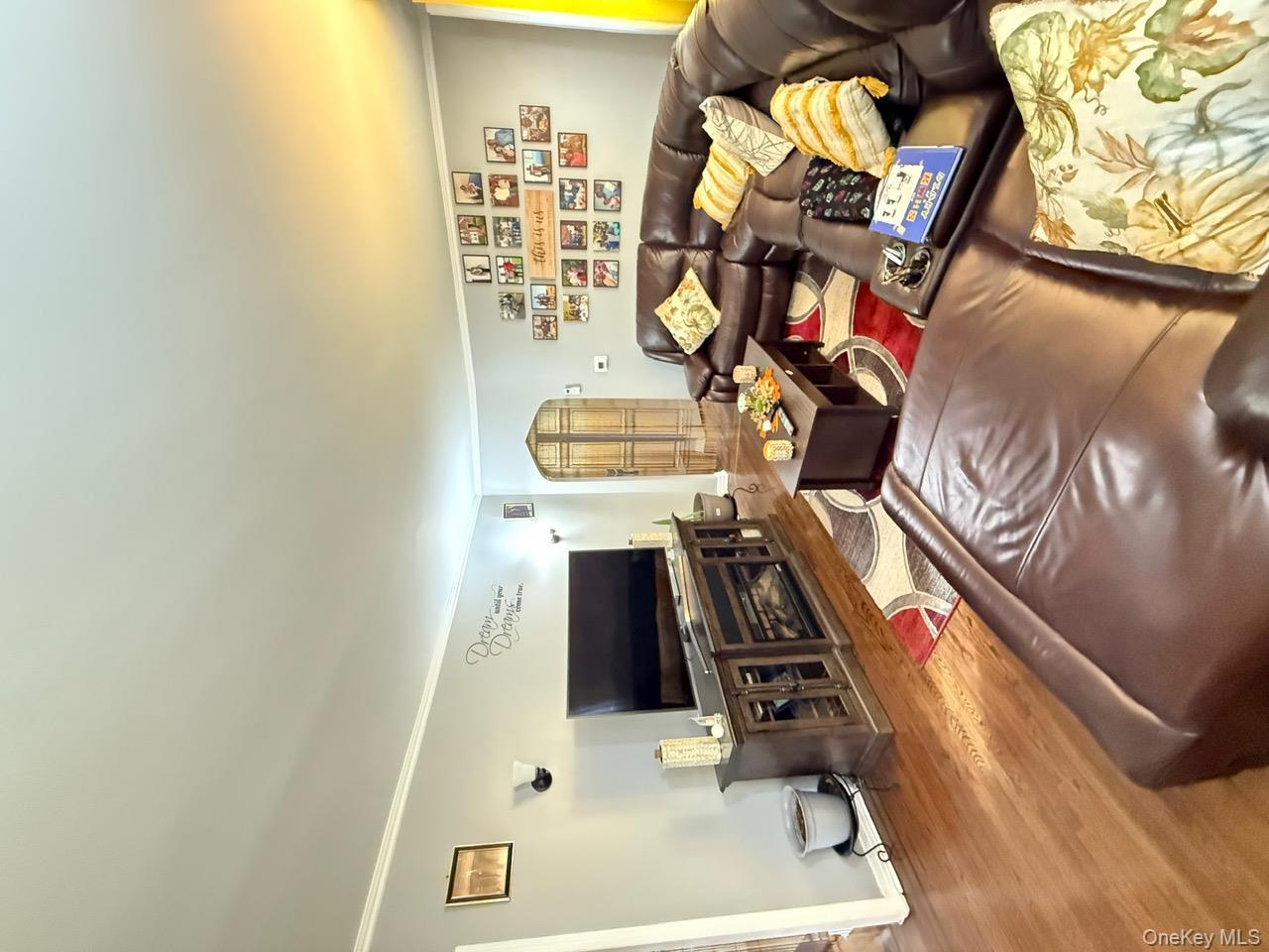 #3 photo, 18906 121st Avenue, Saint Albans , NY 11412