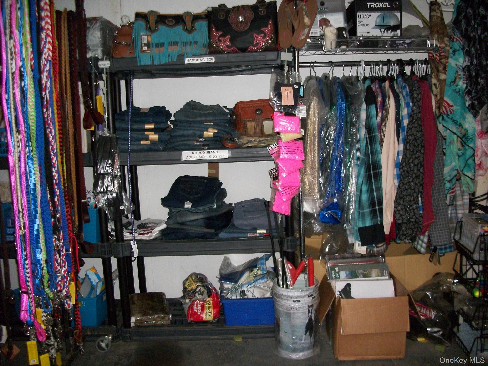 #1 photo, 99 Dusinberre Rd, Gardiner , NY 12525