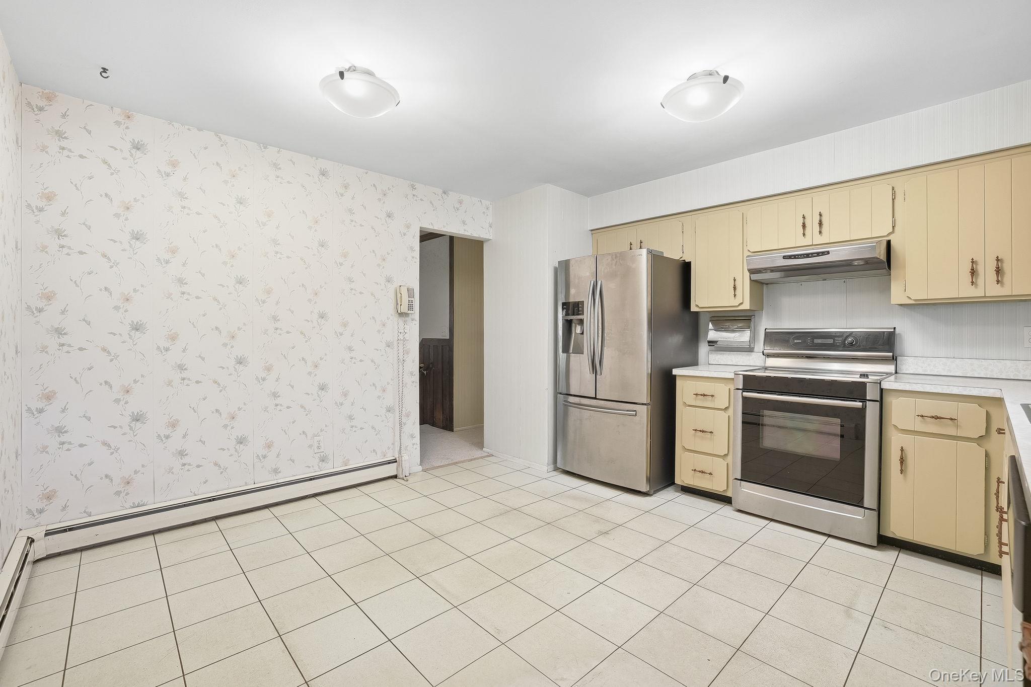 #11 photo, 42 Bayberry Hill Road, Mahopac , NY 10541