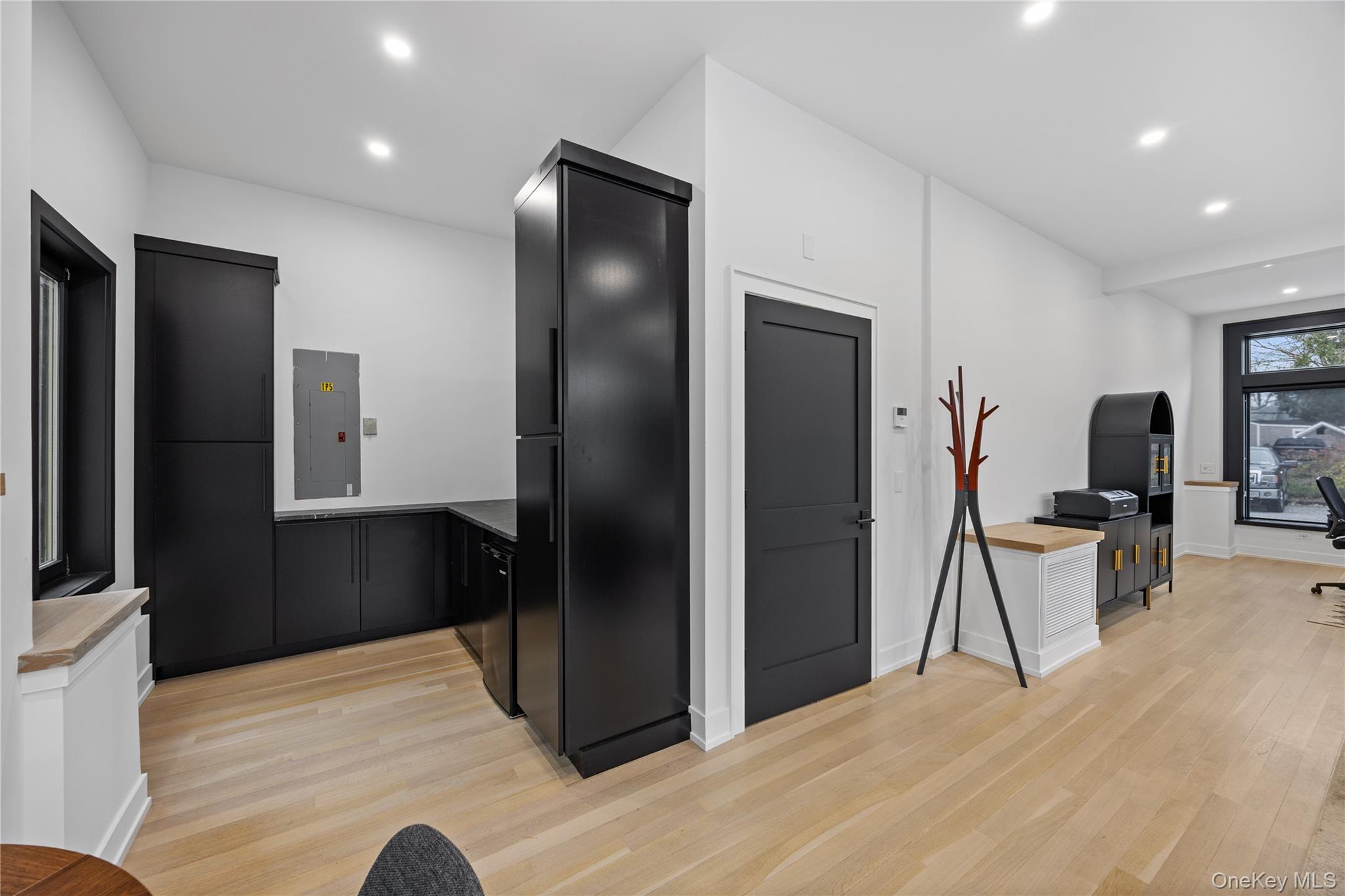 #11 photo, 25 N Main Street, Call Listing Agent , CT 06757