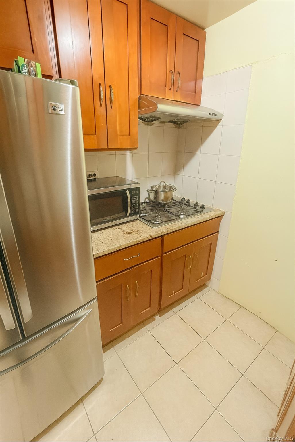 #5 photo, 86-04 Grand Avenue, Elmhurst , NY 11373