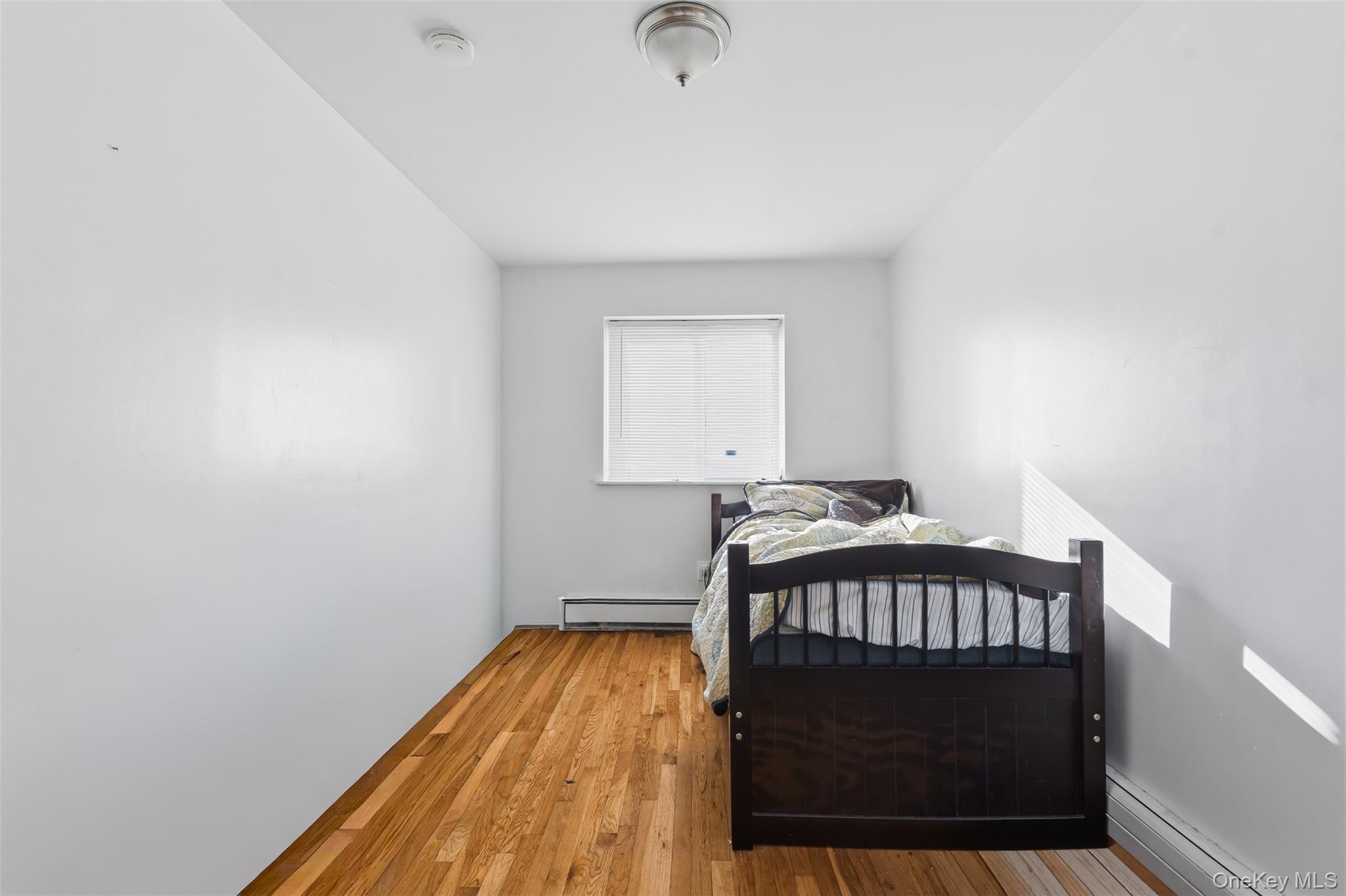 #11 photo, 1679 Unionport Road, Bronx , NY 10462