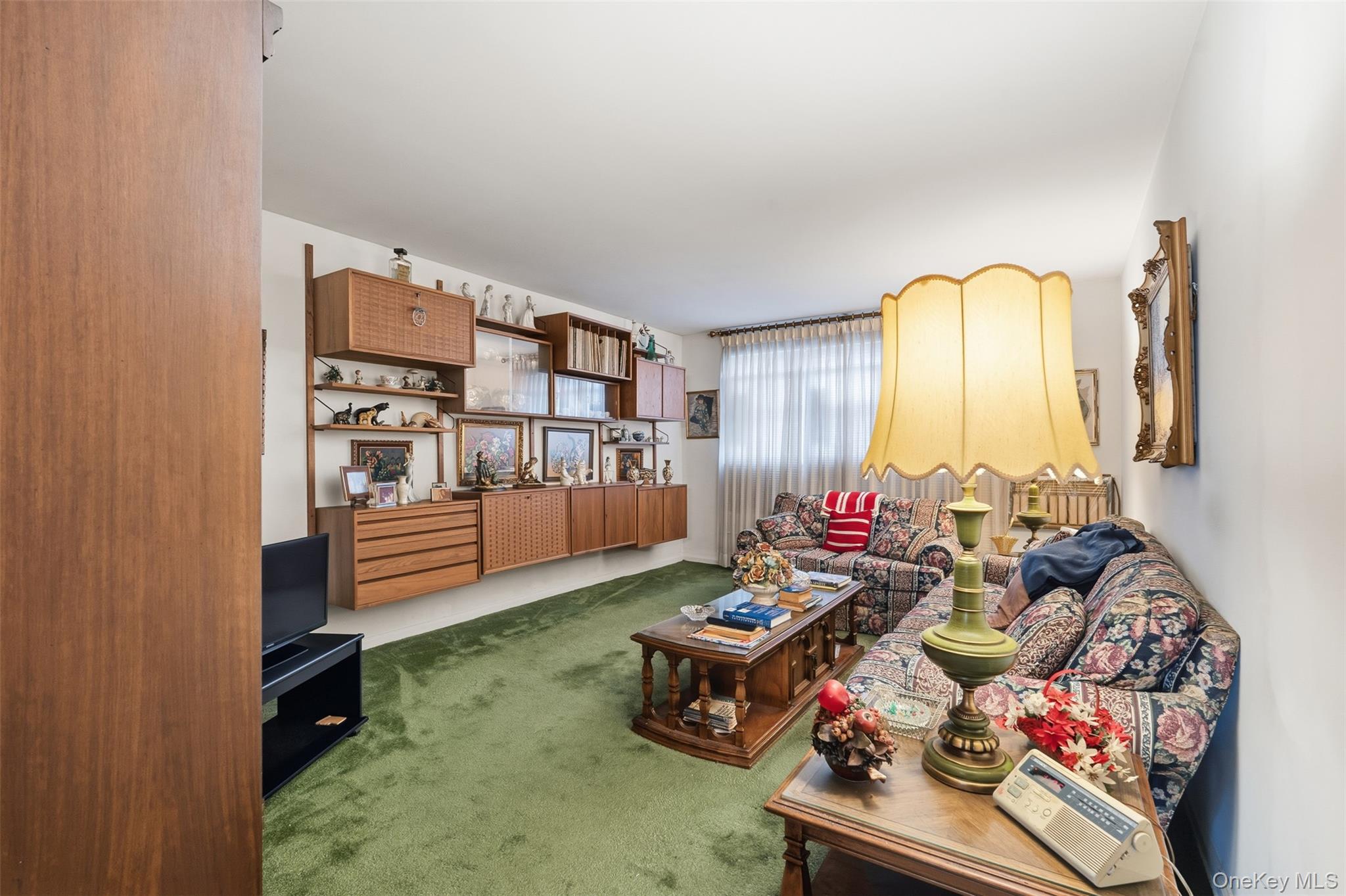 #15 photo, 1679 Unionport Road, Bronx , NY 10462