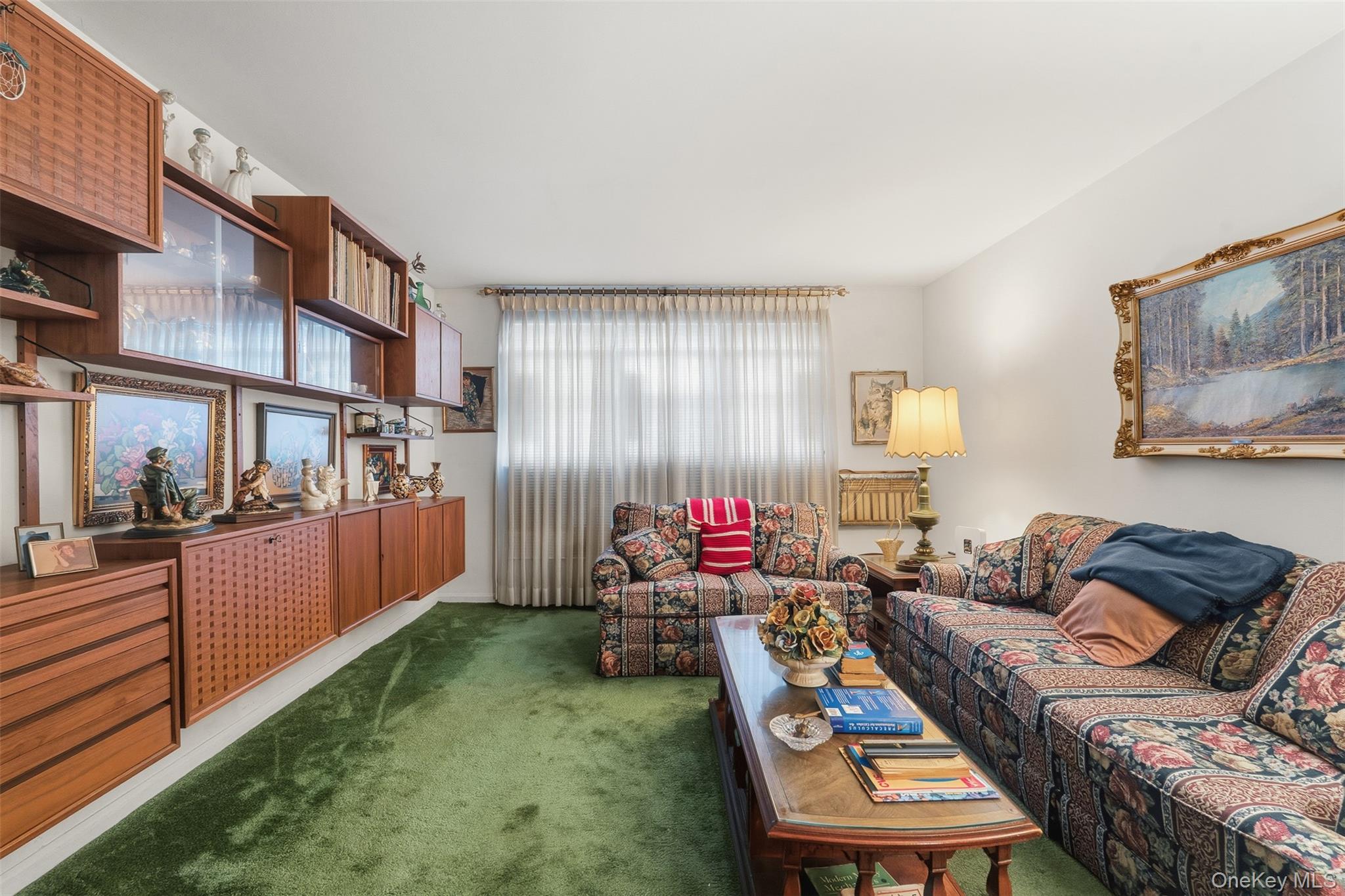 #16 photo, 1679 Unionport Road, Bronx , NY 10462