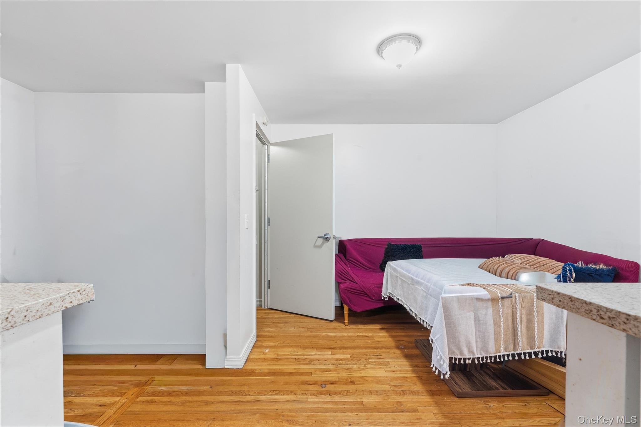 #19 photo, 1679 Unionport Road, Bronx , NY 10462