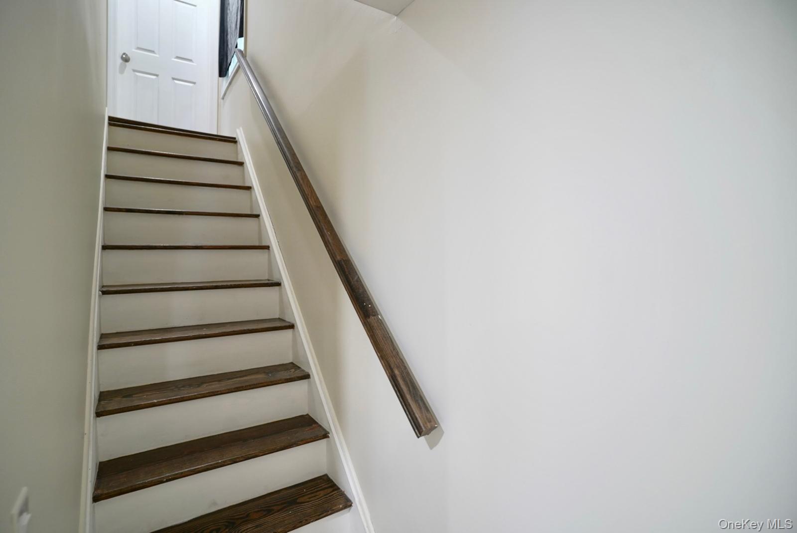 #11 photo, 90-15 207th Street, Queens Village , NY 11428