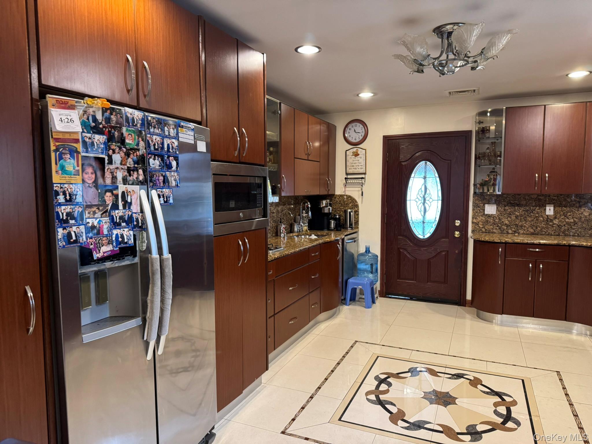 #7 photo, 109-04 Myrtle Avenue, Richmond Hill , NY 11418